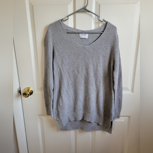 Old Navy Sweaters - Old Navy Gray Women's Sweater